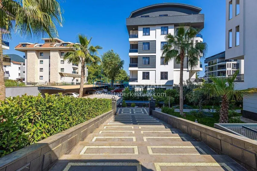 2+1 umeblowany penthouse do wynajęcia w Oba - dwa poziomy, widok na góry A9 8 