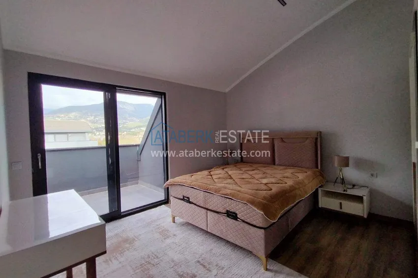 Kupuj  2+1 umeblowany penthouse do wynajęcia w Oba - dwa poziomy, widok na góry A9 9 