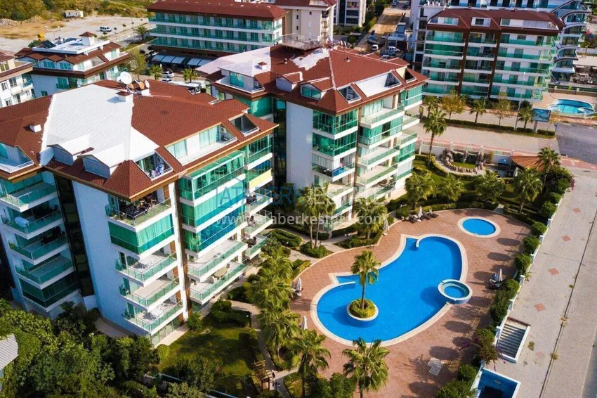 Apartament 2+1 na pierwszej linii w Kestel — nowo umeblowane, widok na morze, bezpośrednio od właściciela 2 