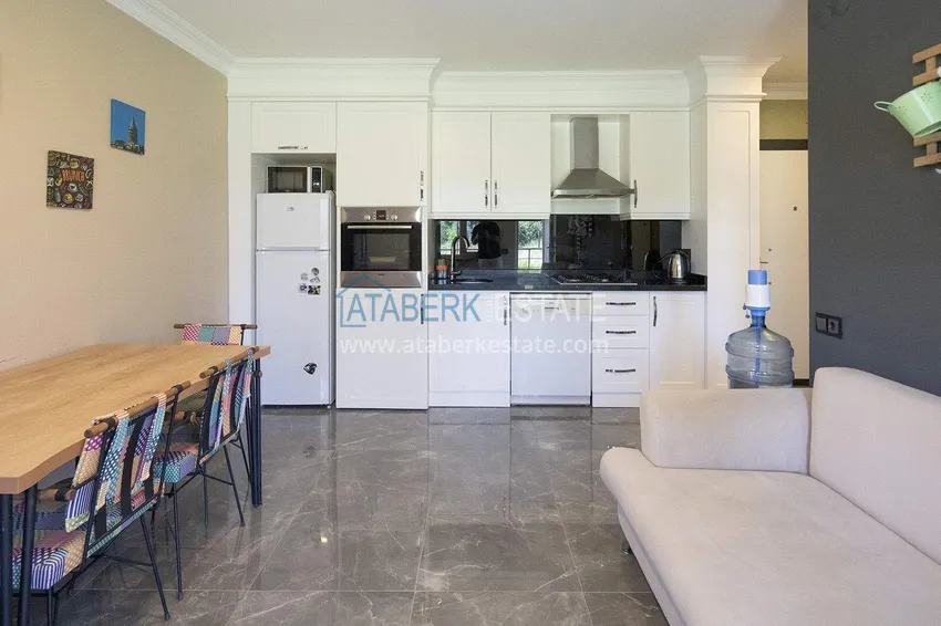 Kupuj  Tani apartament 1+1 w centrum Oba - umeblowany, przeszklony balkon, 350 m do morza 2 