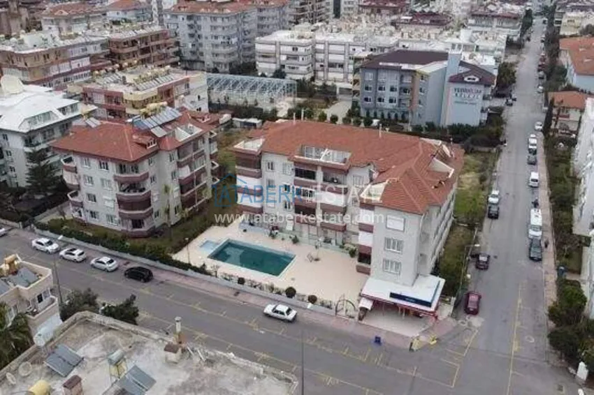 Tani apartament 1+1 w centrum Oba - umeblowany, przeszklony balkon, 350 m do morza 2 