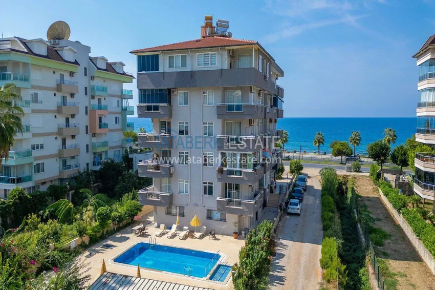 Apartament 1+1 w rejonie Kestel na pierwszej linii — umeblowany i z widokiem na morze 3 