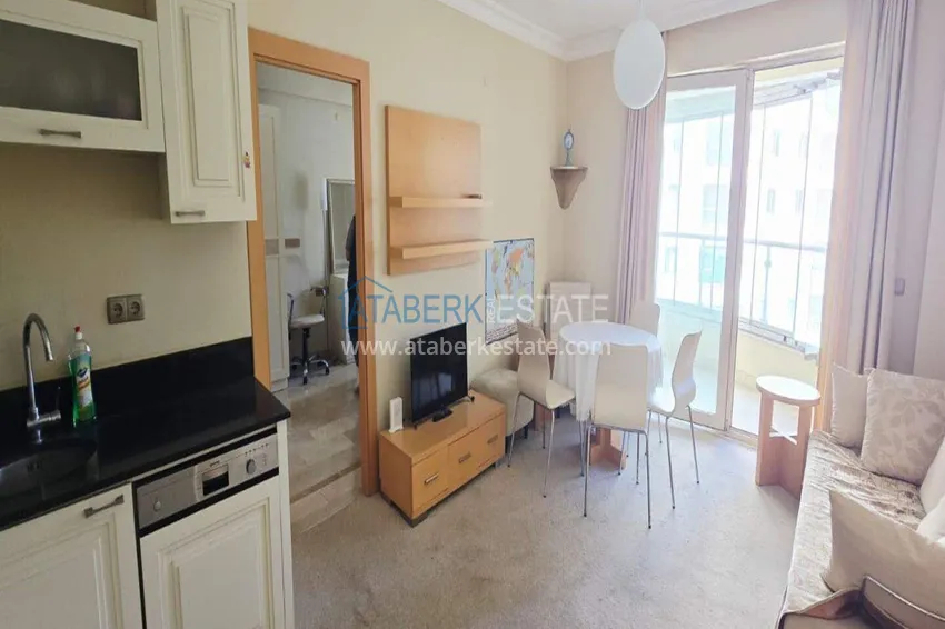 Kupuj  Jednopokojowy apartament z widokiem na góry w kompleksie premium — Alanya, dzielnica Mahmutlar 1 