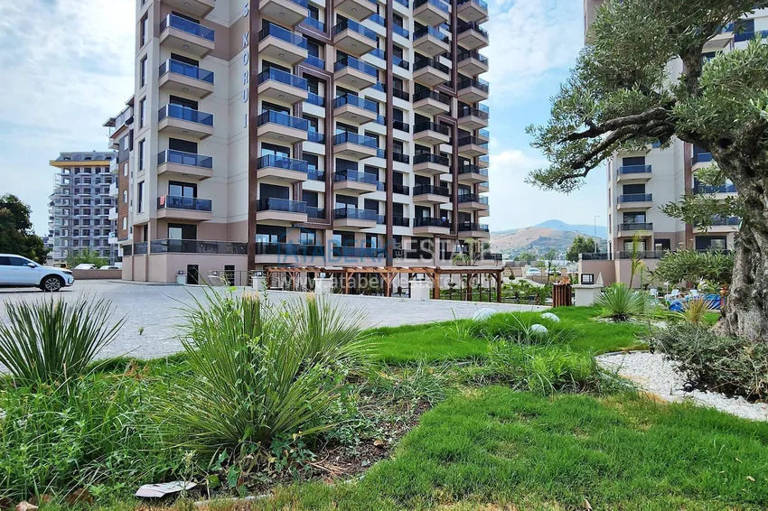 Apartament 1+1 w Gazipasa z pięknym wykończeniem w nowoczesnym kompleksie 12 