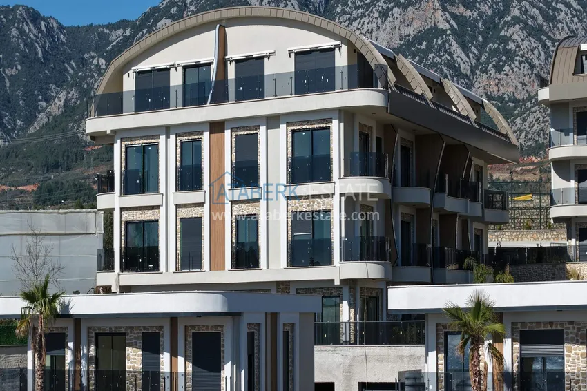Luksusowy projekt rezydencji premium w dzielnicy Alanya Kargicak 12 