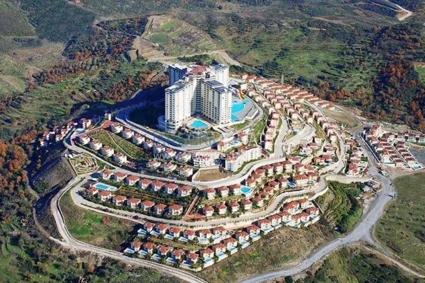 4+1 willa na terenie kompleksu hotelowego w Mahmutlar — meble, ogród, widok panoramiczny 2 