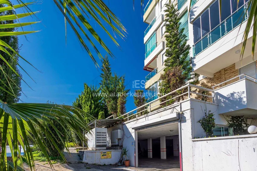 Duplex ogrodowy 2+1 w Kestel przy plaży - z nowymi meblami i widokiem na morze 13 