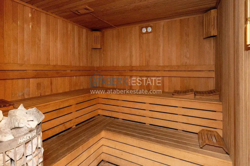 Duplex ogrodowy 2+1 w Kestel przy plaży - z nowymi meblami i widokiem na morze 23 