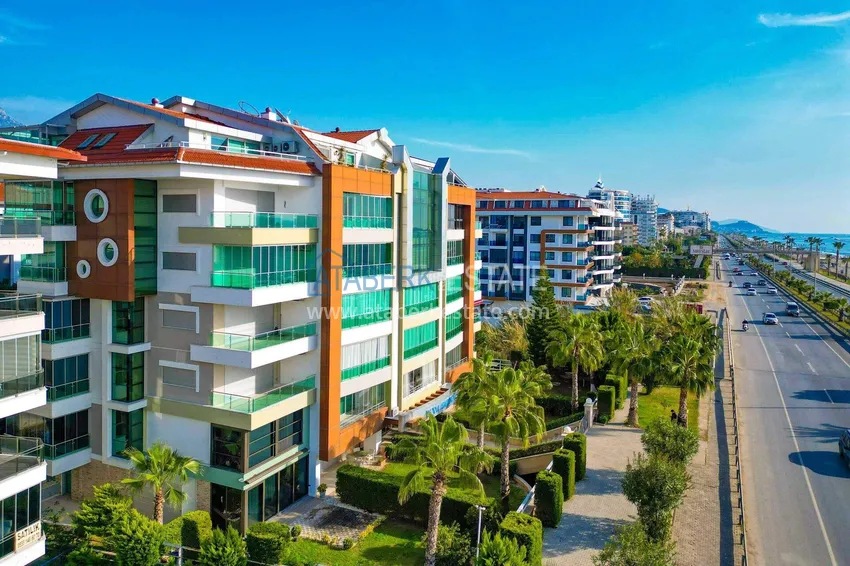 Duplex ogrodowy 2+1 w Kestel przy plaży - z nowymi meblami i widokiem na morze 6 