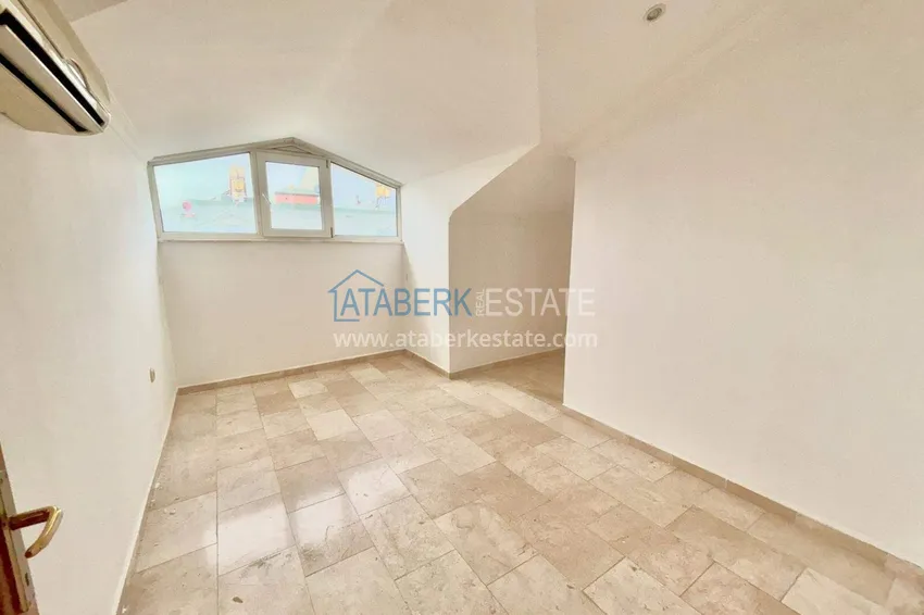 Kupuj  Apartament dwupoziomowy 4+1 w Oba — nieruchomość w Alanyi na zezwolenie na pobyt 7 