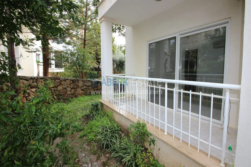 Kupuj  Apartament 2+1 w Oba - nieruchomość na zezwolenie na pobyt i obywatelstwo w Alanyi  1 