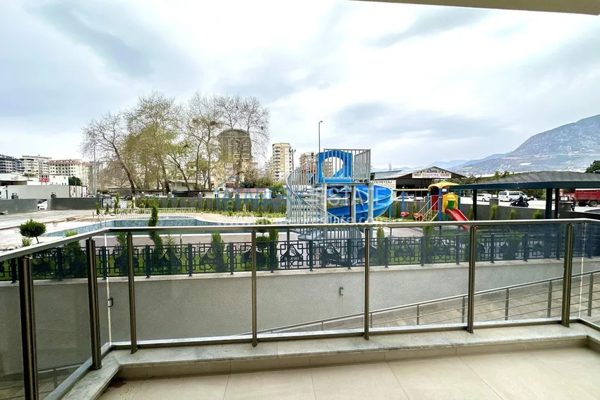 Kupuj  Apartament 1+1 z nowymi meblami w Mahmutlar - 400 metrów od morza, ulica Atatürk 12 