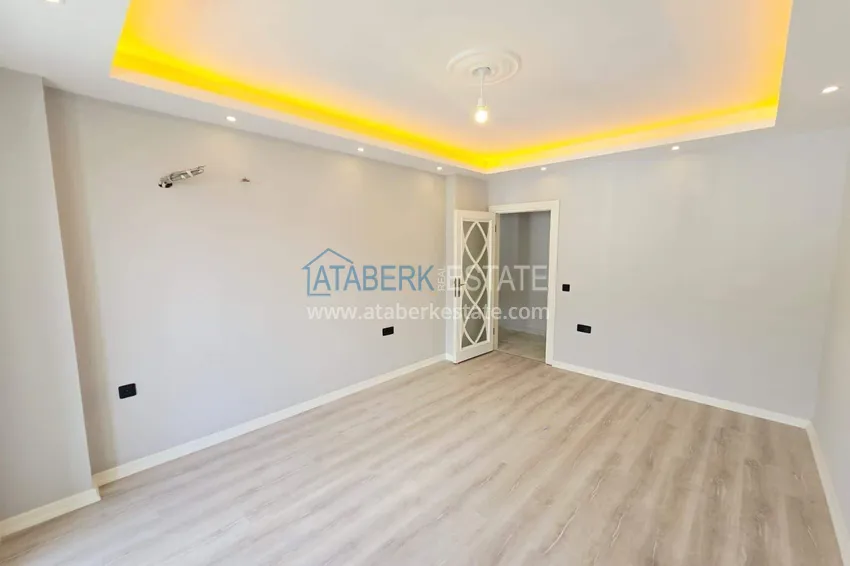 Kupuj  Apartamenty 3+1 z widokiem na morze w Alanyi, dzielnica Cikcilli - nieruchomości na podstawie zezwolenia na pobyt 7 
