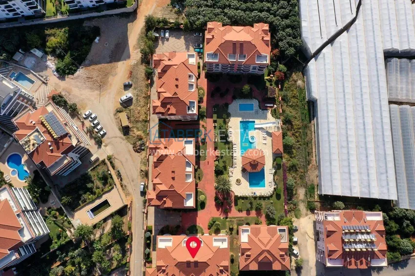 Duplex 4+1 w Alanyi, dzielnica Oba — meble, widoki na góry i komfort dla całej rodziny 5 