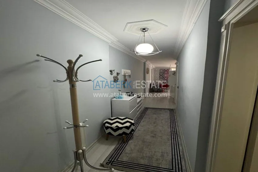 Kupuj  Korzystna cena! Apartament 1+1 w centrum Alanyi, plaża Kleopatra — nieruchomość na zezwolenie na pobyt 2 