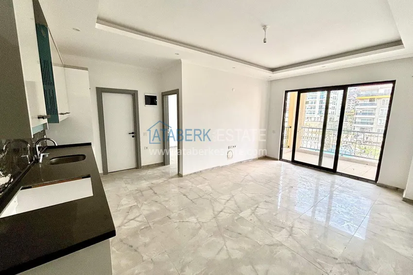 Kupuj  Apartament 1+1 w centrum Mahmutlar - obok centrum handlowego Akdeniz Park i 5 minut od morza 2 