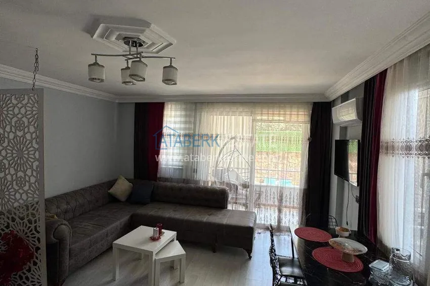 Kupuj  Korzystna cena! Apartament 1+1 w centrum Alanyi, plaża Kleopatra — nieruchomość na zezwolenie na pobyt 6 