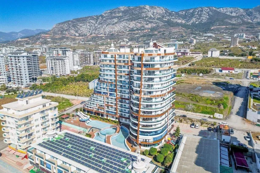 Apartament 1+1 w centrum Mahmutlar - na 12. piętrze z meblami i widokiem na góry 4