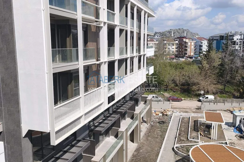 Wspaniały projekt dużego kompleksu z infrastrukturą pięciogwiazdkowego hotelu - Konyaalti, Antalya 1 
