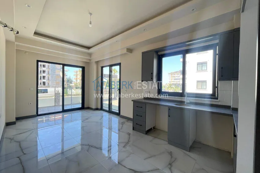 Kupuj  Pilna sprzedaż! Apartament 1+1 z widokiem na morze w Kestel - luksusowy kompleks 2 