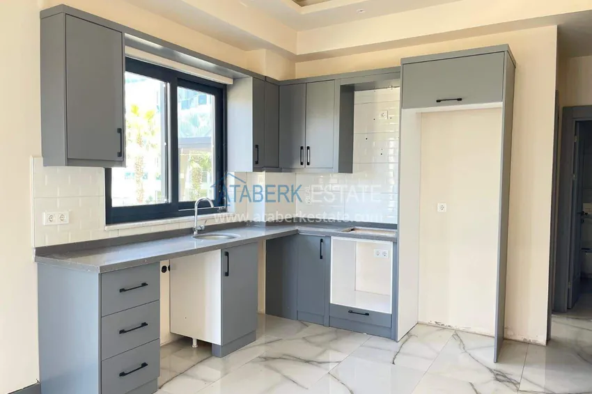 Kupuj  Pilna sprzedaż! Apartament 1+1 z widokiem na morze w Kestel - luksusowy kompleks 3 