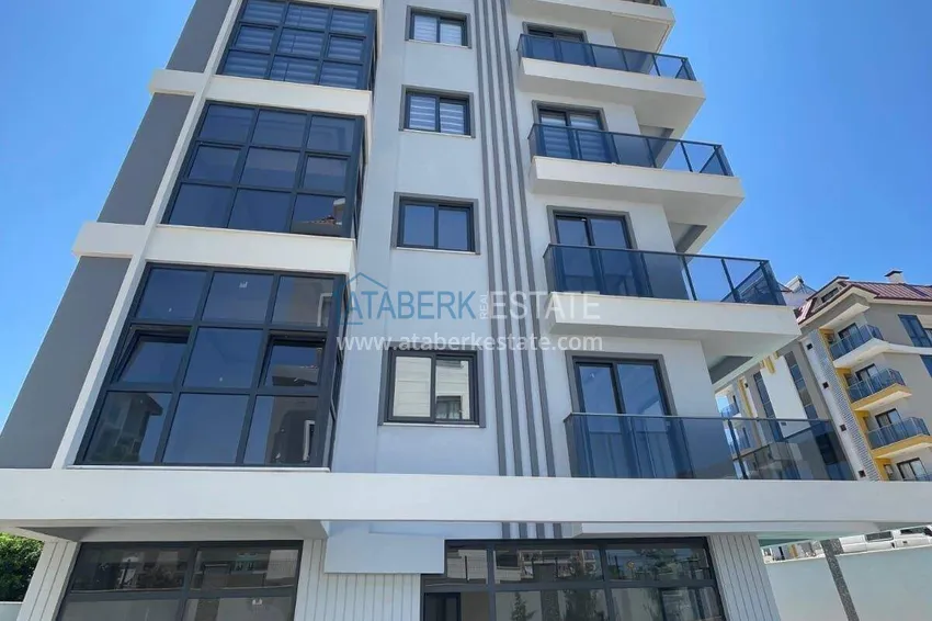 Pilna sprzedaż! Apartament 1+1 z widokiem na morze w Kestel - luksusowy kompleks 5 
