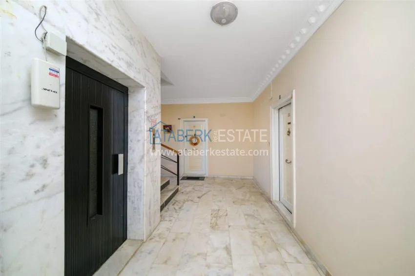 Tani apartament 1+1 w Oba - umeblowany, w pobliżu centrum handlowego Alanya 14 