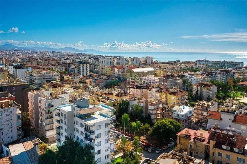 Tani apartament 1+1 w Oba - umeblowany, w pobliżu centrum handlowego Alanya 5 