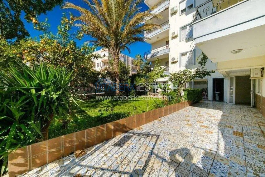 Tani apartament 1+1 w Oba - umeblowany, w pobliżu centrum handlowego Alanya 11 