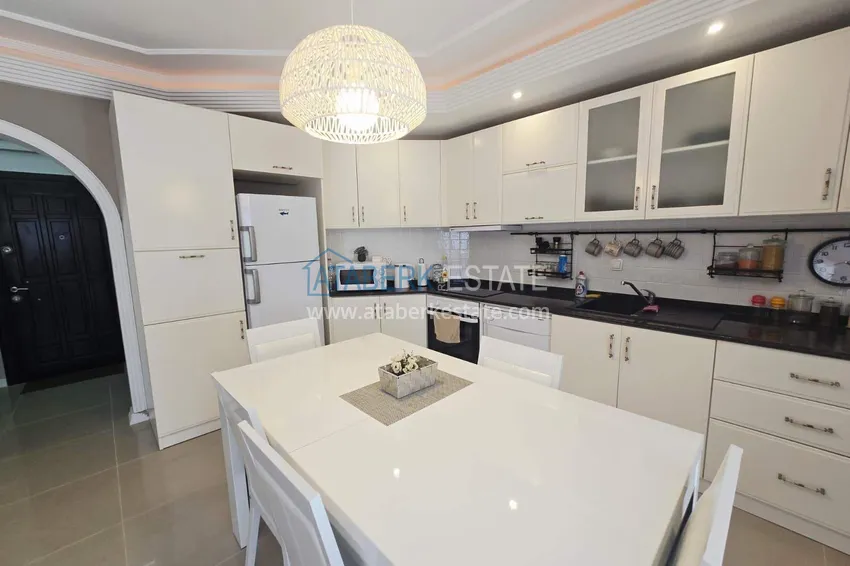 Kupuj  Apartament 2+1 na zezwolenie na pobyt w okolicy Oba - meble, widok na góry, komfortowy pobyt 8 