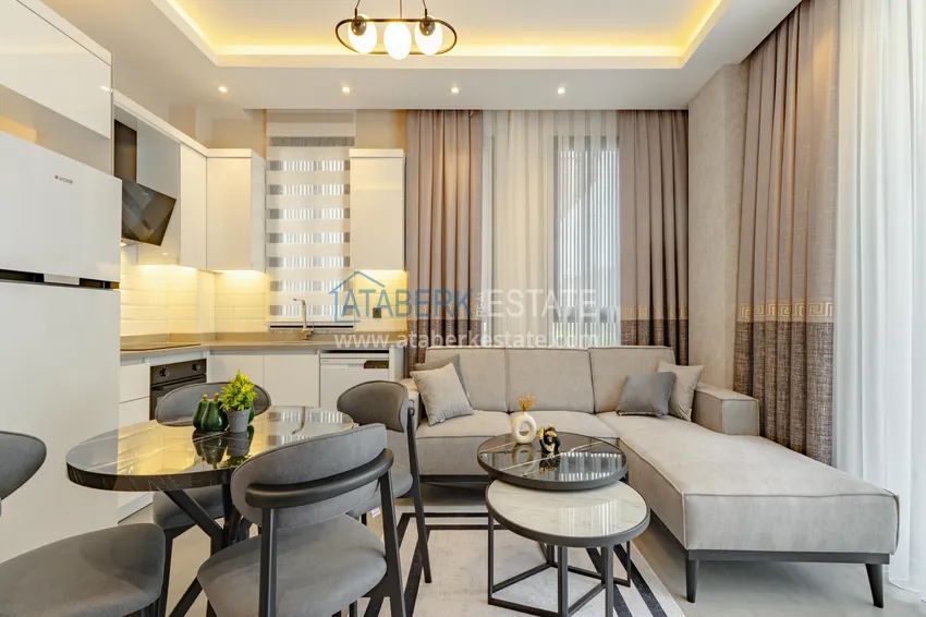 Kupuj  Nowy apartament 1+1 w centrum Alanyi, plaża Kleopatra - wysokie sufity, nowe meble i sprzęt AGD 4 