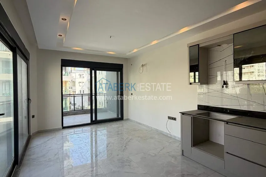 Kupuj  Apartament 2+1 w centrum Alanyi, plaża Kleopatra - wynajem krótkoterminowy jest dozwolony 1 