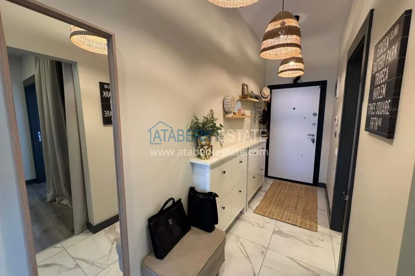 Kupuj  Panoramiczny dwupoziomowy penthouse z oryginalnym wnętrzem w centrum Mahmutlar, sobotni rynek 1 