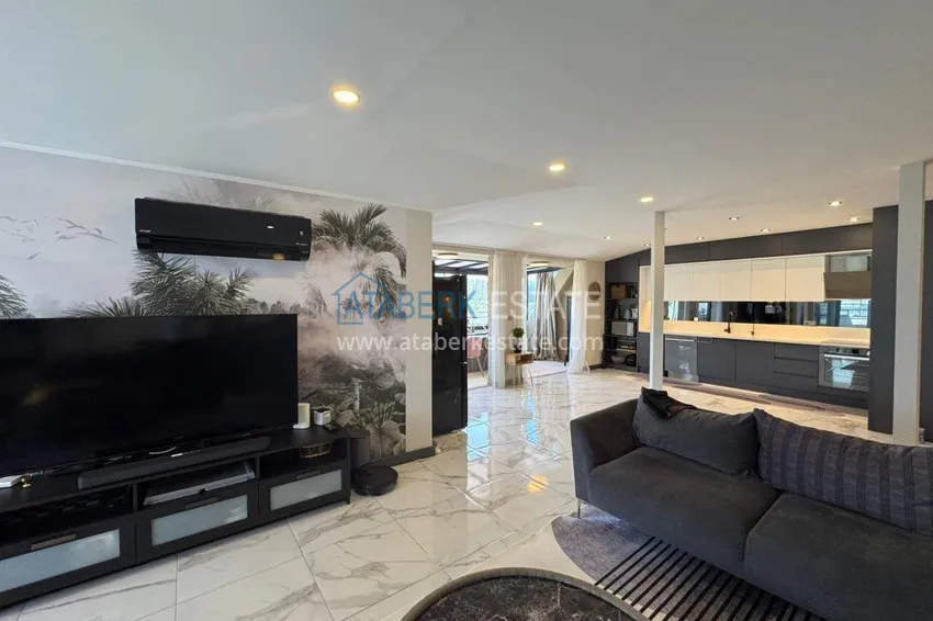Kupuj  Panoramiczny dwupoziomowy penthouse z oryginalnym wnętrzem w centrum Mahmutlar, sobotni rynek 11 