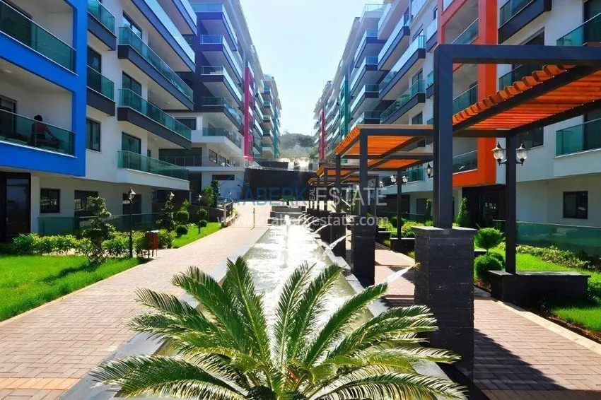 Dwupoziomowy penthouse 3+1 w Kargicak - pierwsza linia, prywatna plaża, raty 15-miesięczne 14 