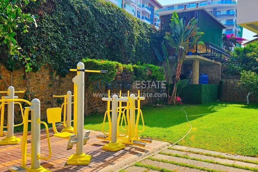 Dwupoziomowy penthouse 3+1 w Kargicak - pierwsza linia, prywatna plaża, raty 15-miesięczne 22 