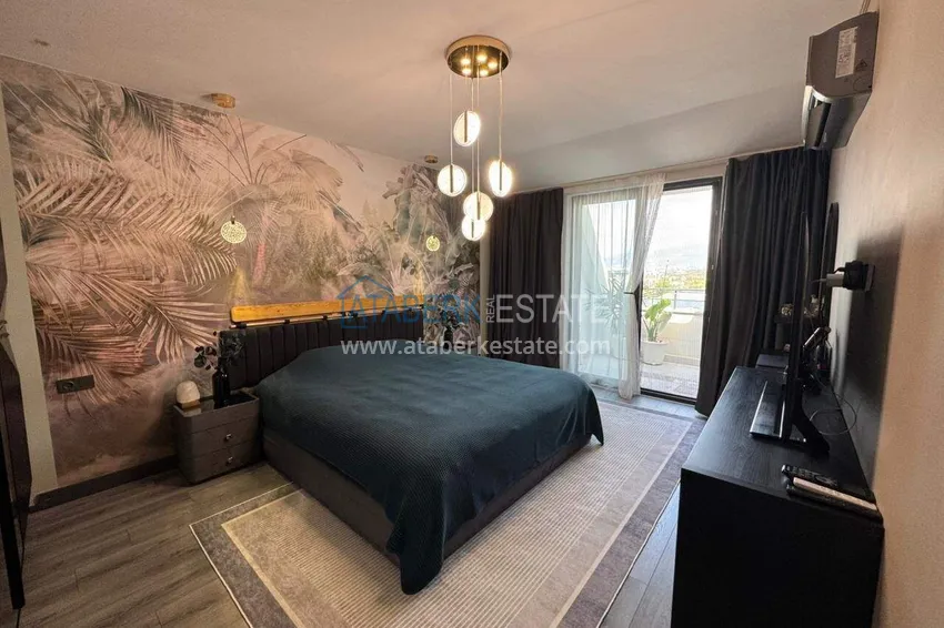 Kupuj  Panoramiczny dwupoziomowy penthouse z oryginalnym wnętrzem w centrum Mahmutlar, sobotni rynek 28 