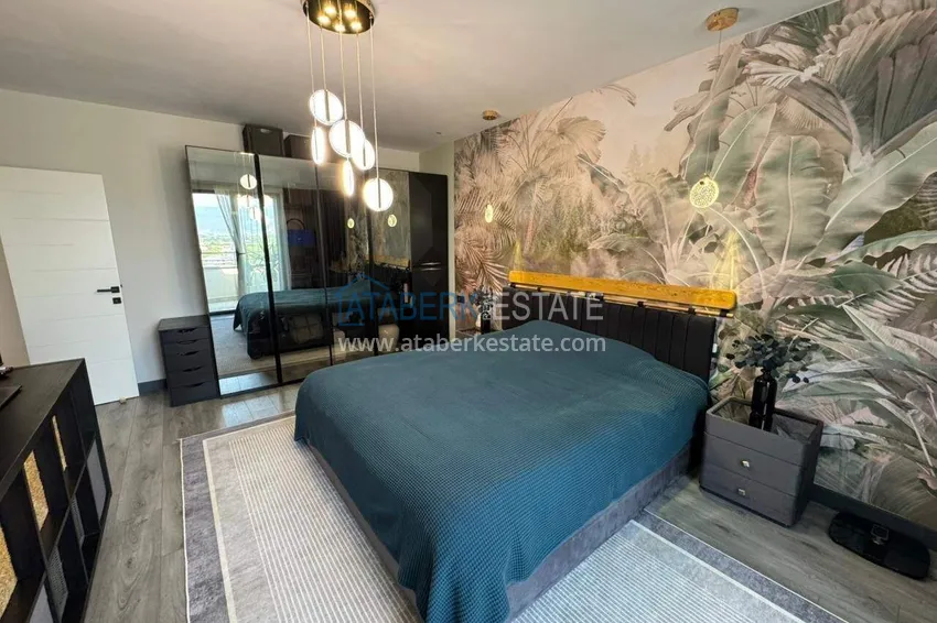 Kupuj  Panoramiczny dwupoziomowy penthouse z oryginalnym wnętrzem w centrum Mahmutlar, sobotni rynek 29 