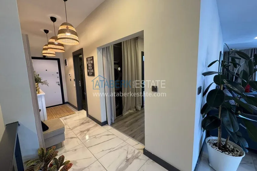 Kupuj  Panoramiczny dwupoziomowy penthouse z oryginalnym wnętrzem w centrum Mahmutlar, sobotni rynek 6 
