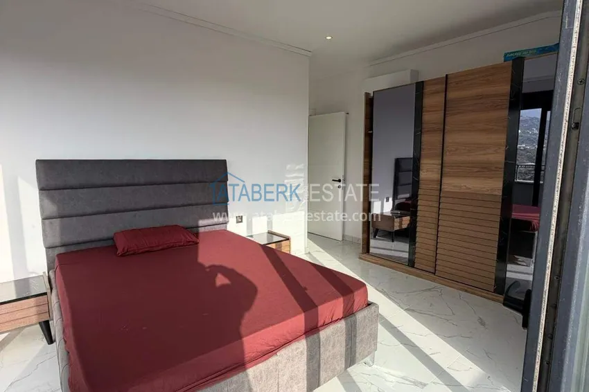 Kupuj  Duplex 2+1 w Mahmutlar — panoramiczne widoki, rezydencje w segmencie komfortu 5 