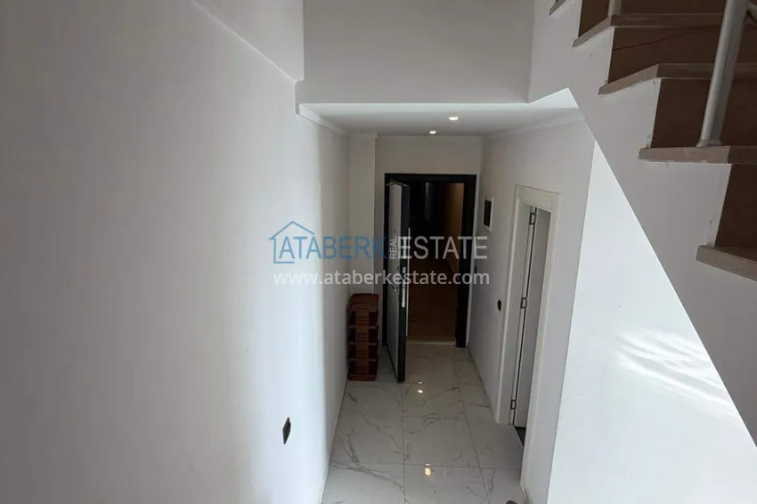 Kupuj  Duplex 2+1 w Mahmutlar — panoramiczne widoki, rezydencje w segmencie komfortu 9 