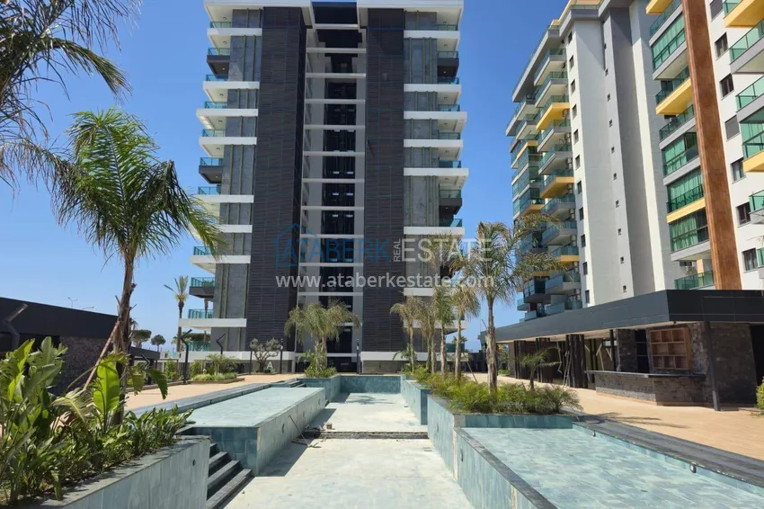 Apartamenty od dewelopera w Mahmutlar przy plaży 11 