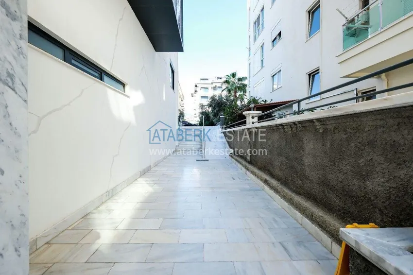 Apartament 1+1 z widokiem na morze w Kestel - pierwsza linia, odpowiedni dla obywatelstwa 10 