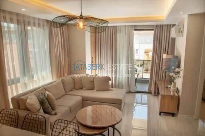 Kupuj  Dwupoziomowy penthouse 3+1 w centrum Alanyi, plaża Kleopatra - umeblowany, odpowiedni na zezwolenie na pobyt 5 