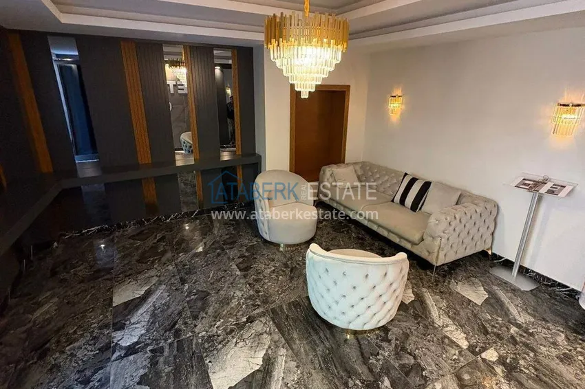 Dwupoziomowy penthouse 3+1 w centrum Alanyi, plaża Kleopatra - umeblowany, odpowiedni na zezwolenie na pobyt 7 