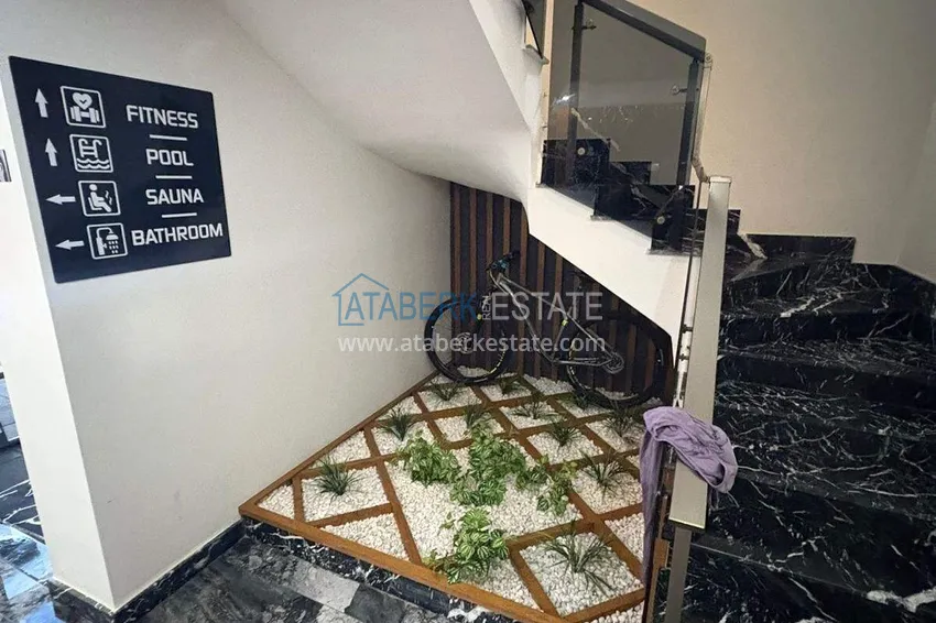 Dwupoziomowy penthouse 3+1 w centrum Alanyi, plaża Kleopatra - umeblowany, odpowiedni na zezwolenie na pobyt 8 