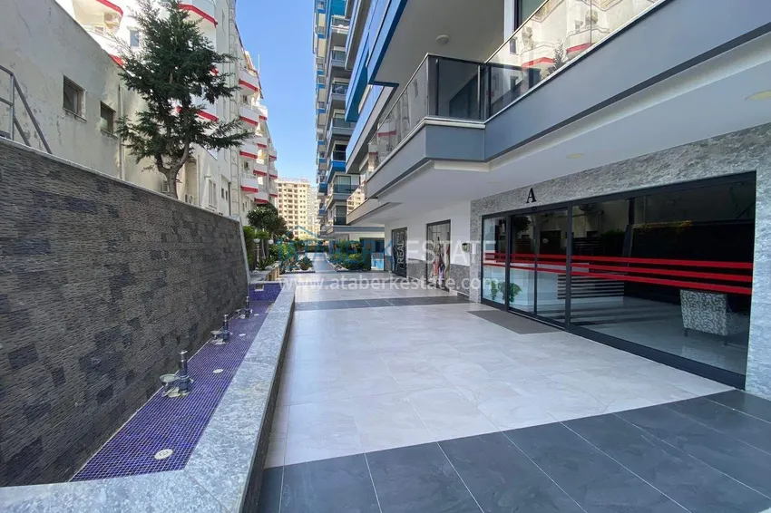 Apartament 2+1 przy plaży w Mahmutlar — meble, bezpośredni widok na morze  10 