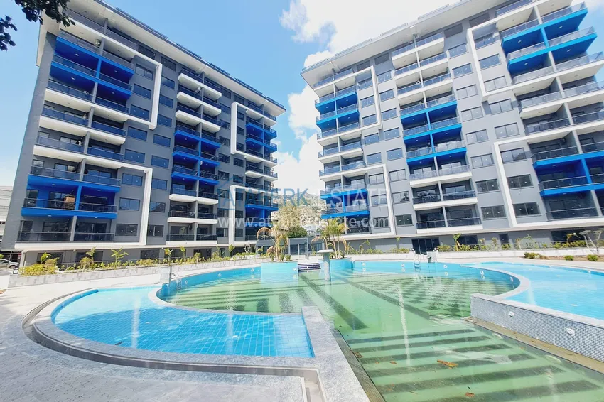 Dwa apartamenty 1+1 w centrum Alanyi, plaża Kleopatra - piękne wykończenie, nowoczesny kompleks 1 