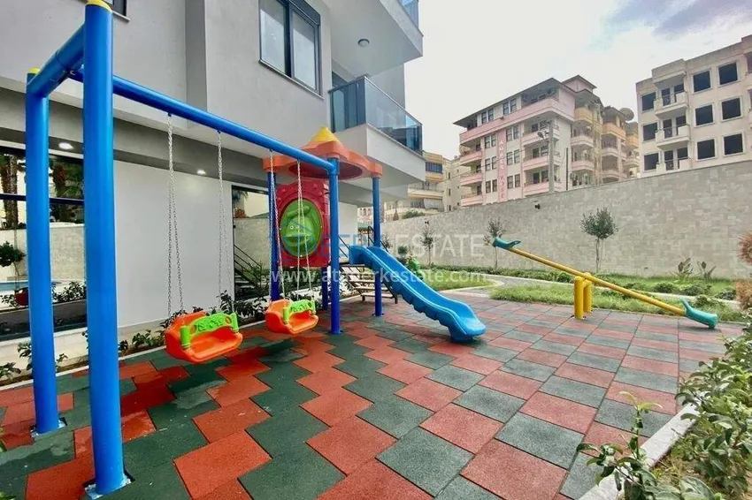 Mieszkanie 2+1 w centrum Alanyi - meble, oddzielna kuchnia  12 