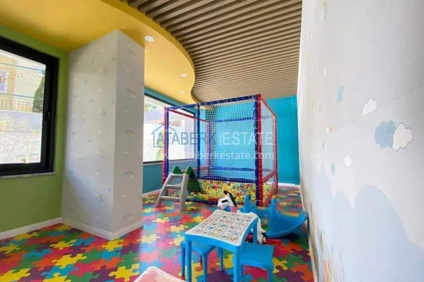 Mieszkanie 2+1 w centrum Alanyi - meble, oddzielna kuchnia  24 